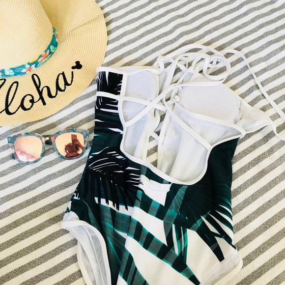 NEW | Palm Print Strappy One Piece - Picture 4 of 5